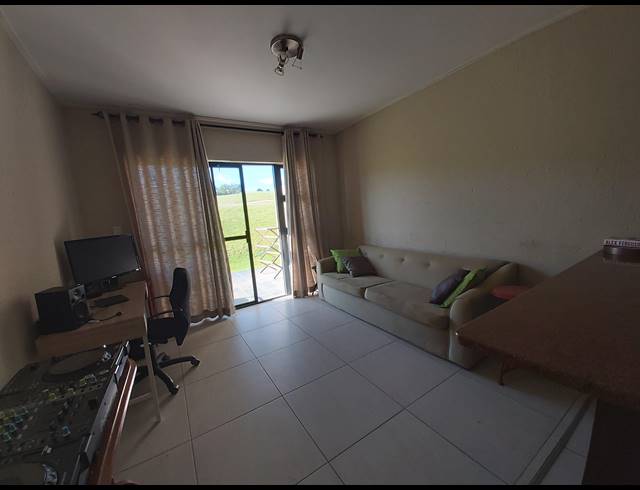 1 BEDROOM APARTMENT TO LET IN NORTH RIDING